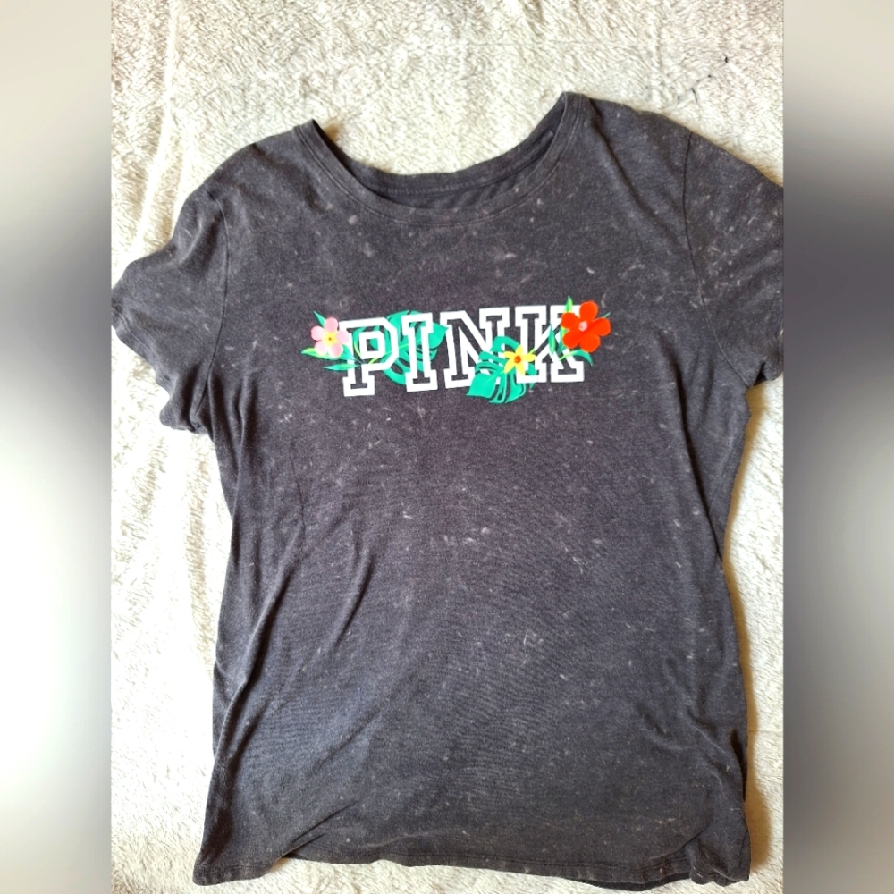Womans Pink T-shirt XL